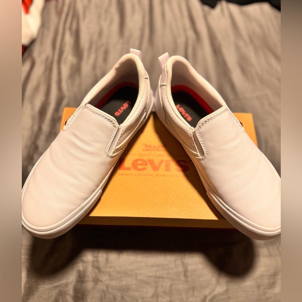 Women’s Levi’s Shoes